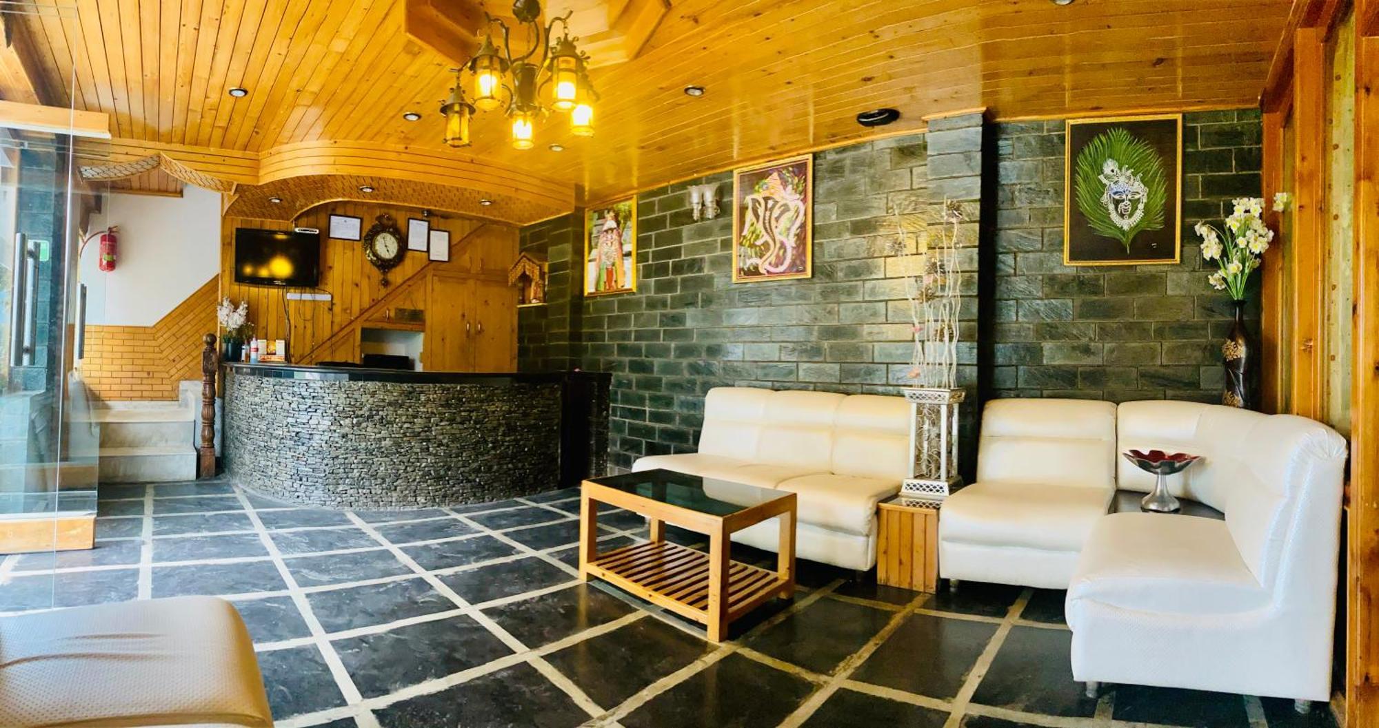 Hotel Hollywood Manali - Scenic River & Mountain View With Premium Rooms ภายนอก รูปภาพ